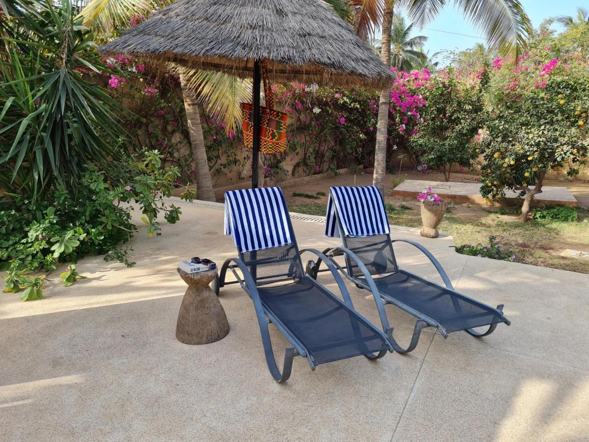 Bed and Breakfast Le Souimanga Bleu Saly Exteriér fotografie
