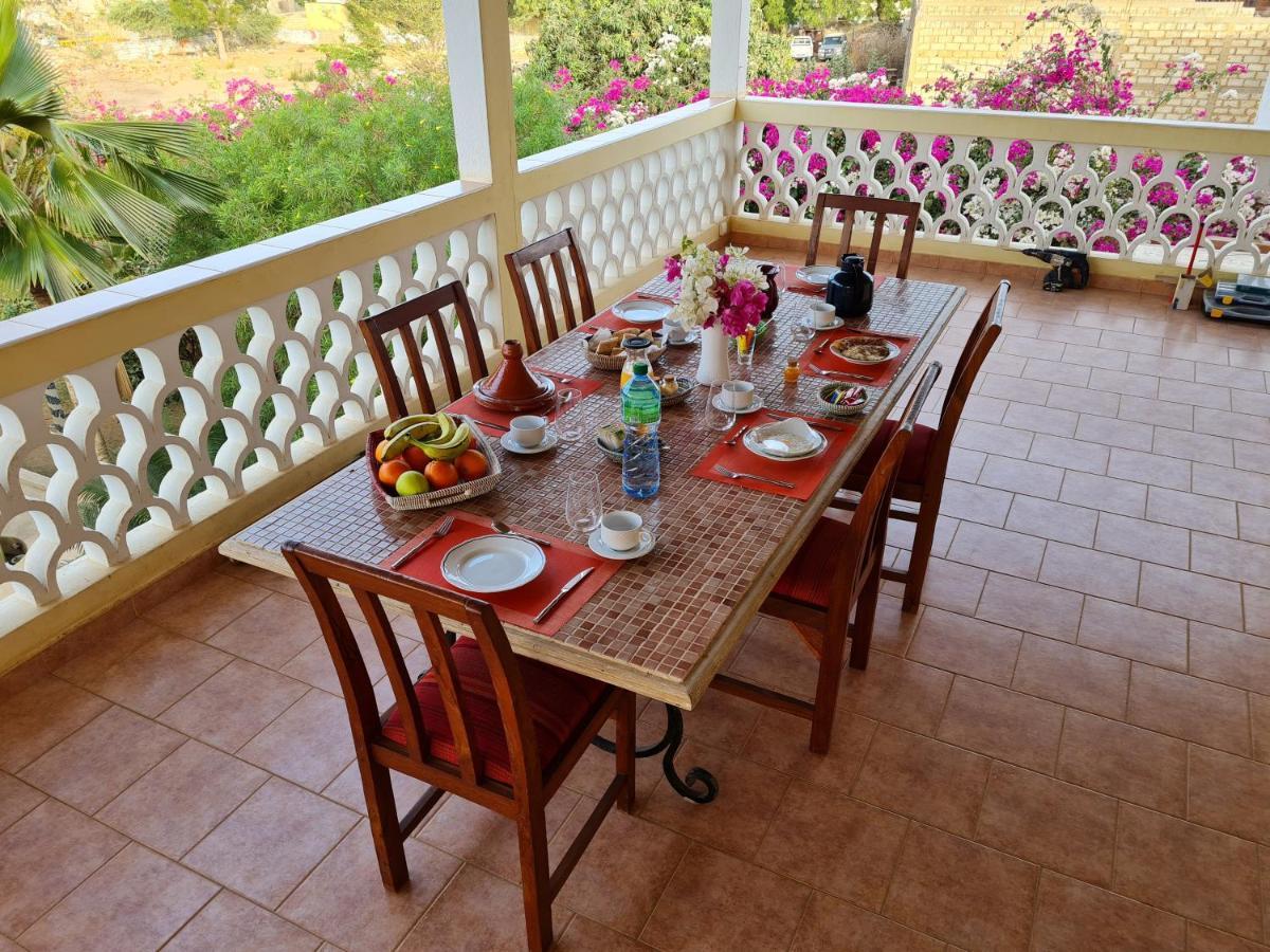 Bed and Breakfast Le Souimanga Bleu Saly Exteriér fotografie